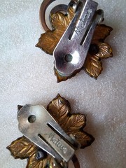 Matisse Vintage Signed Red Enamel Leaf Brooch & Clip-On Earrings Set