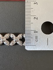 Ross Simons sterling silver flower .50 ct. t.w. diamond bracelet Size 7 1/4”