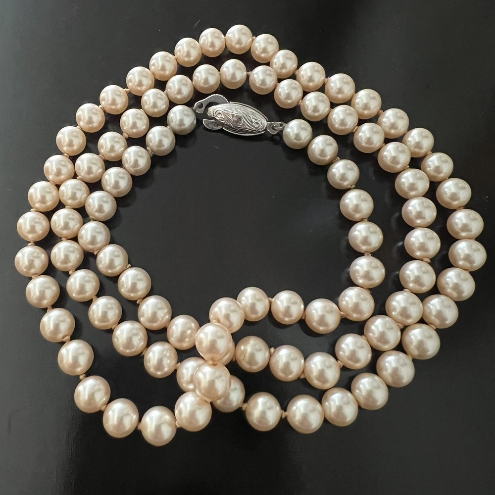 Vintage Champagne Faux Pearls Glass Beads Knotted Necklace 28″