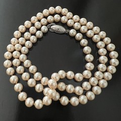 Vintage Champagne Faux Pearls Glass Beads Knotted Necklace 28″