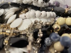 4Lb Mixed Mystery Jewelry Lot Vintage Mod Boho Bead Necklaces Bracelets Earrings