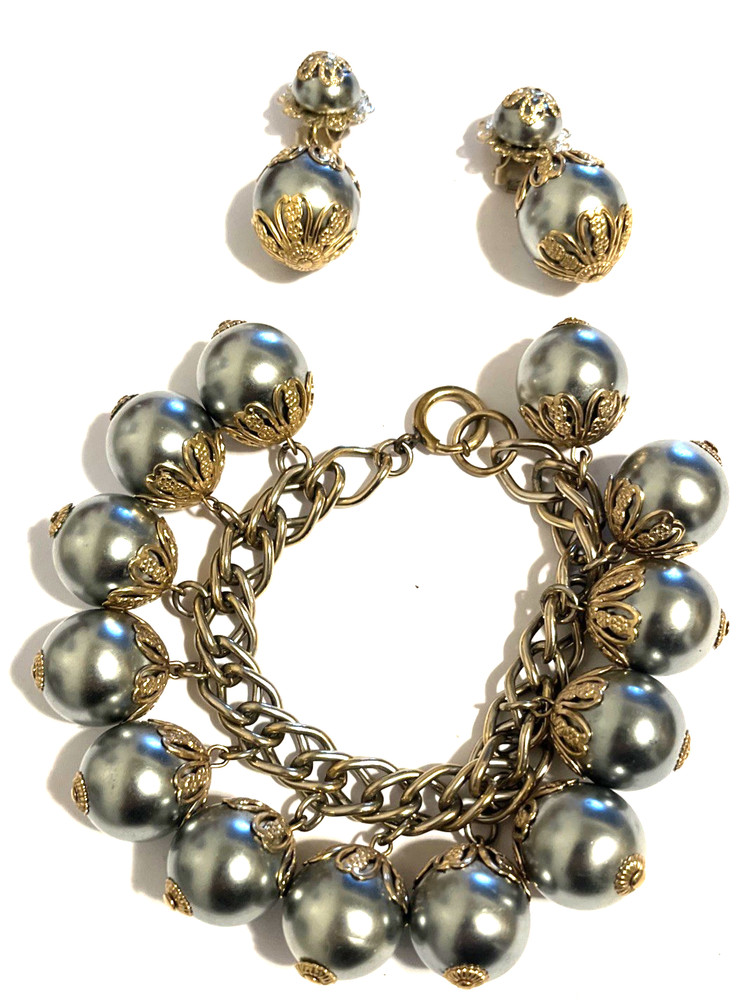 Vintage Bracelet And Earring Set Gray Tahitian Man Made Pearls Big Bold
