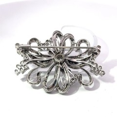 18k White Gold Natural Diamond Vintage Brooch Pin