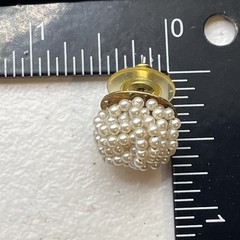 Earrings Vintage Faux Pearl Plastic White Metal Gold Tone Pierced Stud Jewelry