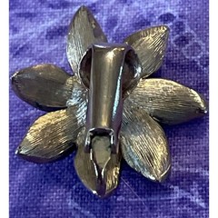 Vintage Kramer OS Blue Enamel Flower Brooch Clip On Earrings Set Gold Tone Chic
