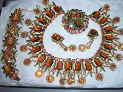 JULIANA D&E WATERMELON RHINESTONE NECKLACE BRACELET BROOCH EARRING SET PARURE