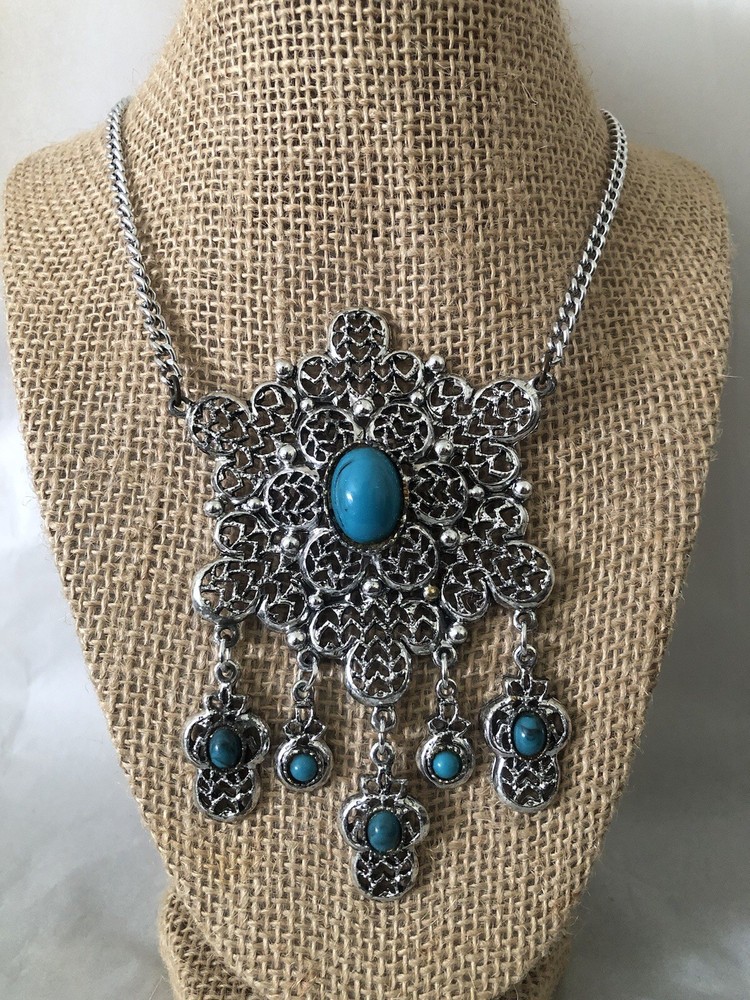Vintage Silver Tone Faux Turquoise Necklace Tribal Festival Boho Stunning
