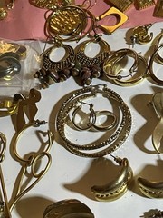 vintage pierced earring lot used Estate 30 Pairs Wearable Goldtone
