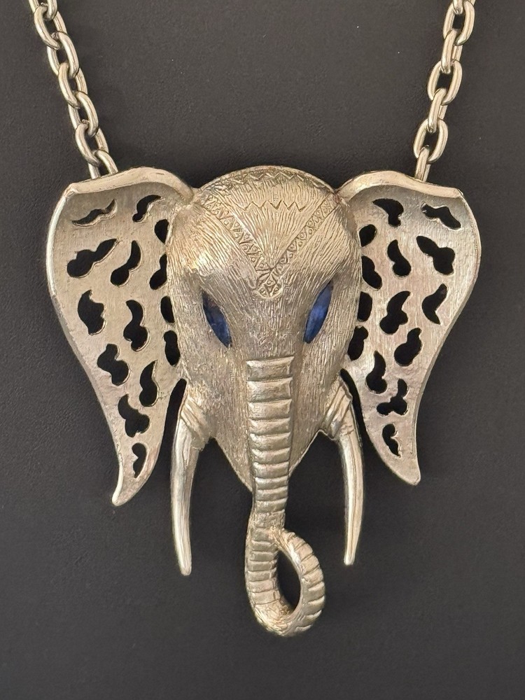 Vintage Signed Celebrity Large Elephant Head Blue Rhinestone Eyes Necklace