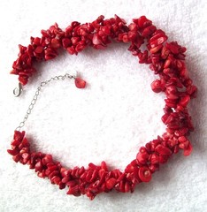 Vintage Henry Designs (H.D.N.Y) Natural Red Coral Triple Strand Necklace