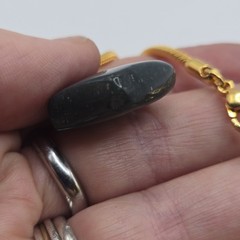 Vintage Yellow Gold Tone Snake Chain Hunter Green Stone Pendant