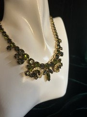 Vintage 1950s Weiss Style Olive Green Olivine Rhinestone Choker Necklace