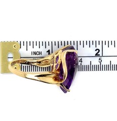 Vintage Late Mid-Century Modern Amethyst 14K Yellow Gold Sz 8 Cocktail Ring