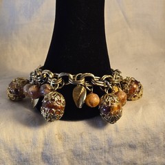 VTG Autumn/Fall Leaves Nuts Gold Tone Chunky Charm Bracelet MCM 7.5″ Long