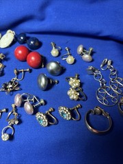 Vintage Lot Clip /Screwback Earrings Dangle Drop Huggie Crystal Pearl L26