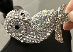 VTG OPC SIGNED AURORA BOREALIS RHINESTONE OWL BIRD BROOCH PIN PENDANT