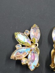 Vintage Goldtone Yellow & Lavender Aurora Borealis Glass Clip-On Earrings