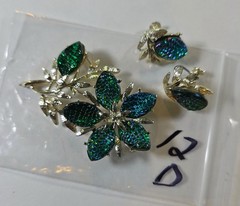 CORO Vintage Blue Green Rhinestone Iridescent Art Glass Brooch & Earrings