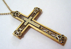 Vintage 60s Solid 14K Yellow & White 14k Gold Filigree Cross Pendant & Chain