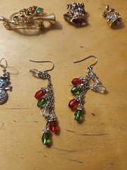 Lot Of 7 Vintage Christmas Brooches Bells Trees Candy Cane