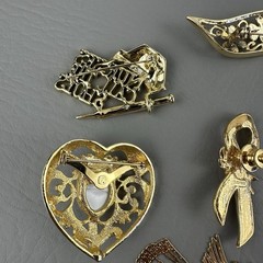 Vintage Brooch Pin Lot 14 Gold Tone Avon AJC Floral Mixed Costume