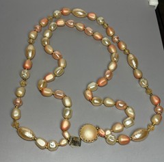 Vintage Necklace Double Layer Bead Peach Gold Tone Faux Pearl Acrylic 20-24”