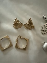 Lot Of 50 Clip On Earrings, Lisner Butterfly, Trifari And Other Brands