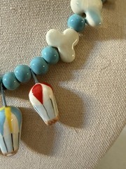 Flying Colors Ceramic Hot Air Balloon Necklace Vintage Hand-Painted 16″ Rare!