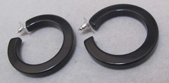 Vtg Very Dark Grey Near Black Plastic Hoop Earrings 1-3/4” Silver Tone Posts