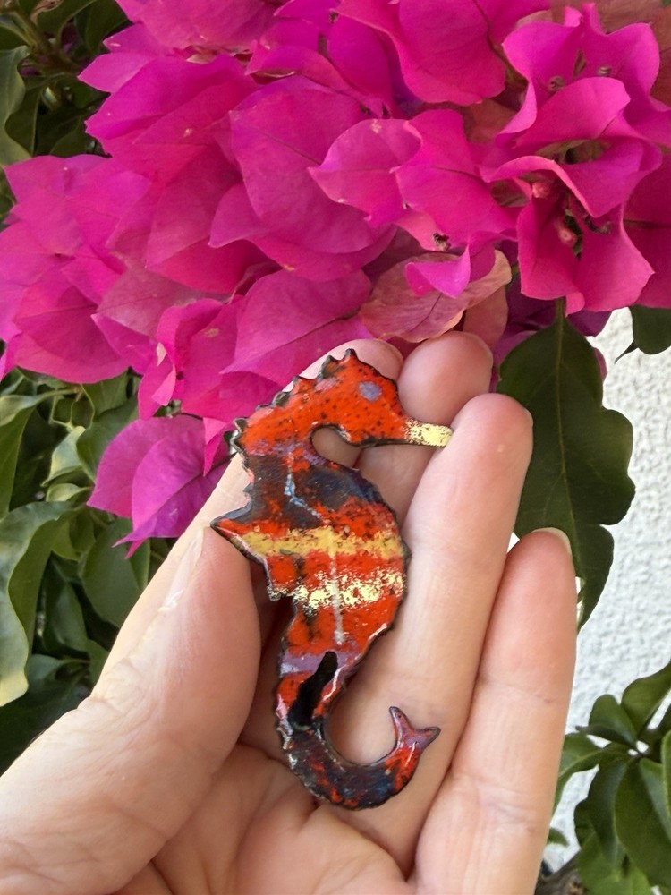 STUNNING VINTAGE ESTATE MCM ENAMELED COPPER SEAHORSE 2 7/8″ BROOCH GORGEOUS!!!