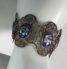 Vintage Chinese Silver Intricate Filigree Enamel Animals Plaques Story Bracelet