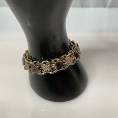 Vintage Gold Tone Chunky Heart Link Bracelet Textured Fold Over Clasp Charm 6.75