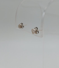 VTG Heart Stud Earrings 0.25in Silver Lightweight Everyday Wear Dainty READ