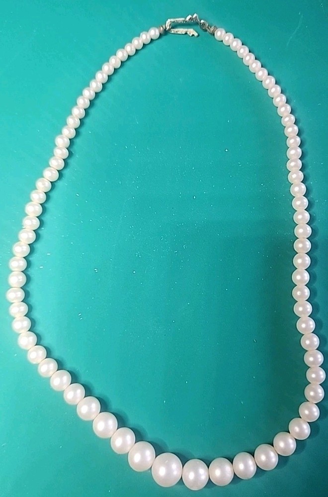 Childs Vintage Japanese Akoya Cultured Pearl Necklace Graduated Strand
