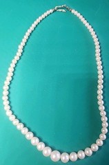 Childs Vintage Japanese Akoya Cultured Pearl Necklace Graduated Strand