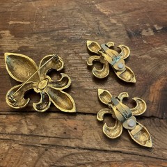 Vintage Signed Gold Tone RJ Graziano “Fleur De Lis” Brooch & Clip On Earrings