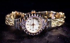 1940’s Winnie Japanese Movement Gold Rhine Stones Women Vintage Wrist Watch