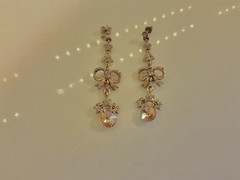 Stunning Vintage Champagne Rhinestones Flowers And Bows Earrings, 2”