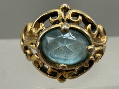 VINTAGE ESTATE GOLD PLATED OVAL CUT PASTE BLUE TOPAZ FILIGREE RING SIZE 8