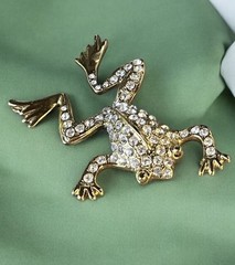 Vintage Rhinestone Frog Brooch – Gold Tone – Crystal Pave Figural – 2.5” -c1980s
