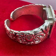 Vintage Geneva Silvertone Women’s Cuff Watch Ornate Statement Bracelet Watch