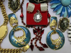 Vtg/Now/Deco/Jewelry Lot Locket Cameo 925 Box CROWN TRIFARI SWISS MONET+s/Signed