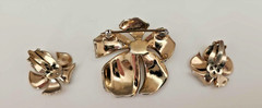 Vintage Jomaz flower faux Pearl Rhinestone Pin brooch and Earrings Set