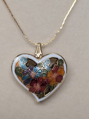 Vintage Cloisonne Puffy Two Sided Heart Floral Pendant Gold Toned Chain Necklace