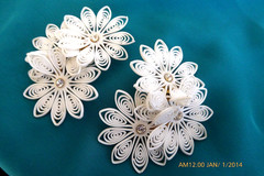 VINTAGE 50s SOFT PLASTIC & RHINESTONE FLOWER EAR-CLIMBER EARRINGS