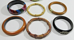 VTG & UP LOT 7 BRACELET BANGLE some CHUNKY WOOD red black brown silver gold tone