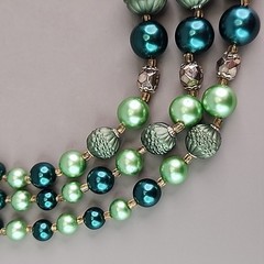 Vintage Beaded Necklace Green Triple Layered Acrylic Japan Choker 16″