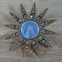 Kirks Folly Gold Tone Moon Face Cameo Star Sun Brooch AB Rhinestone