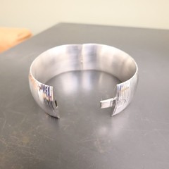 VicenzaSilver bracelet JCM 925 sterling silver textured cuff hinged 6.75 in fit