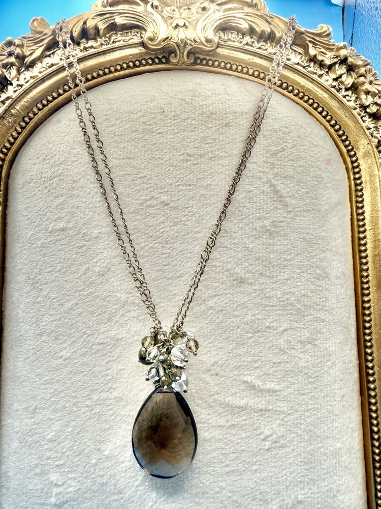 1045. Costume Pineapple Busted Glass Stone With Crystal Tops